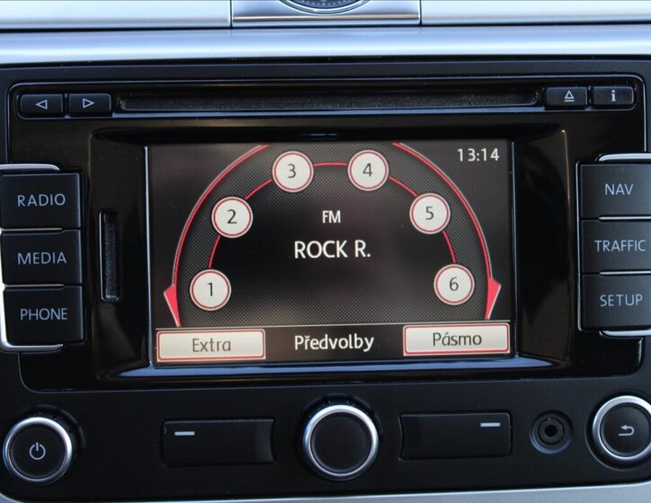 Volkswagen Passat Kombi 1,6 l 77 kw