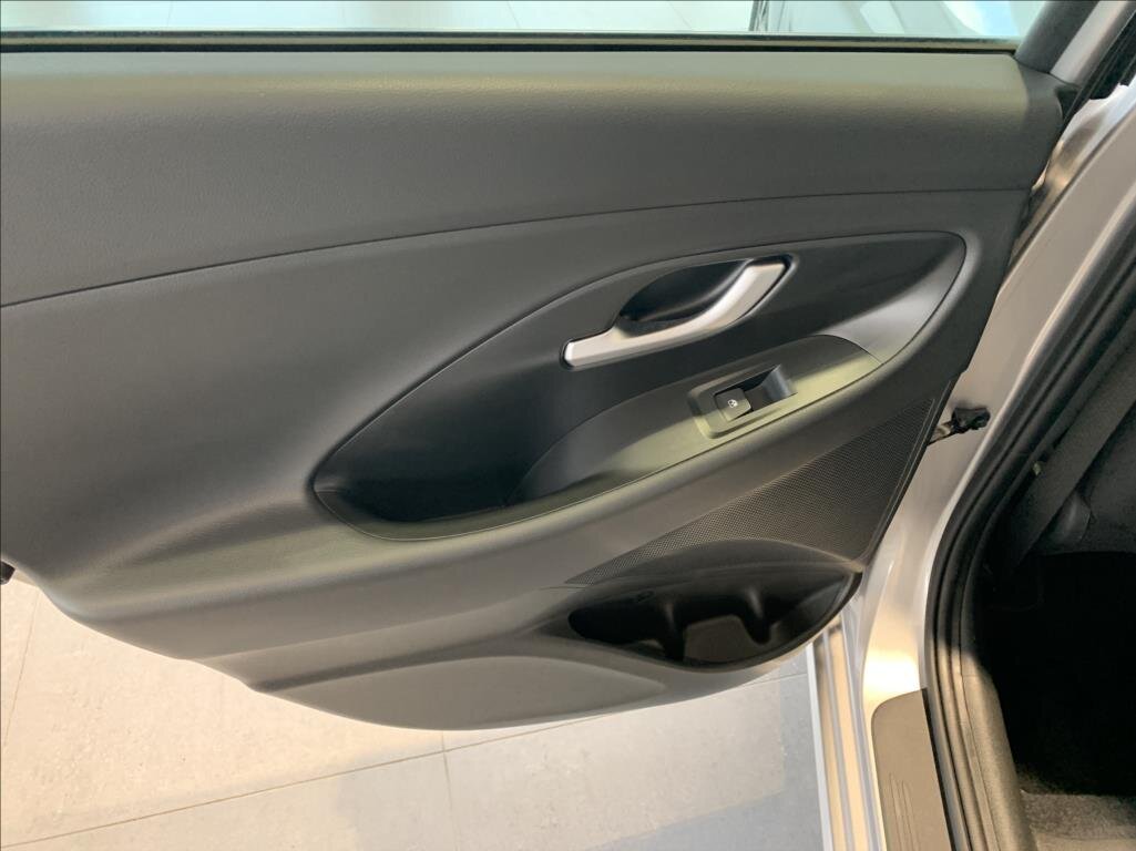 Hyundai i30 Kombi 998,0 73 kw