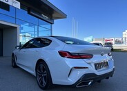 BMW Řada 8 9