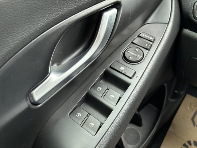 Hyundai i30 Kombi 998,0 88 kw