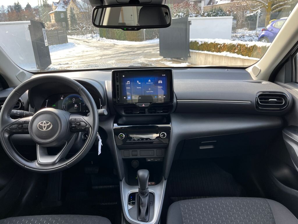 Toyota Yaris Cross SUV 1,5 l 68 kw