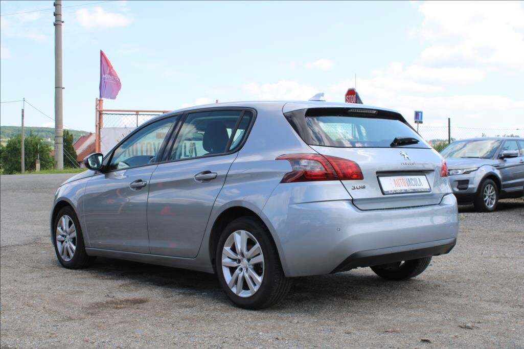 Peugeot 308 Hatchback 1,5 l 75 kw