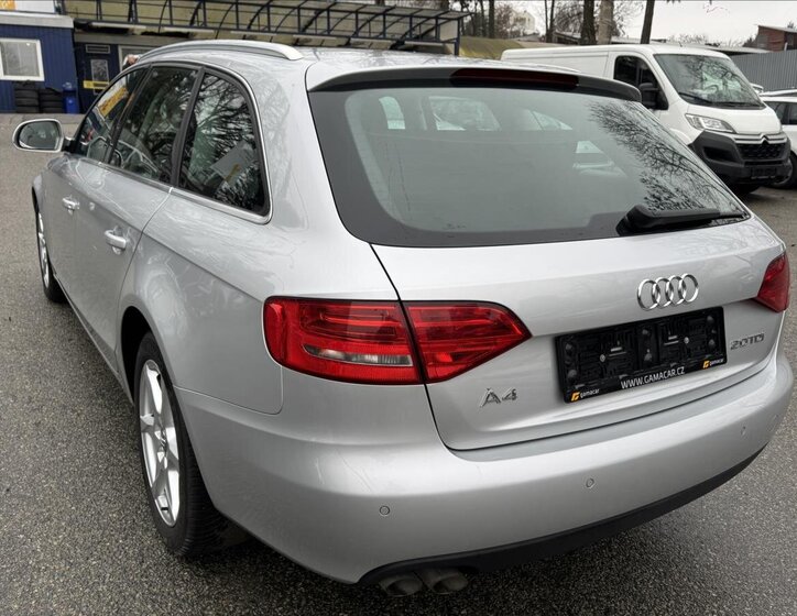 Audi A4 Kombi 2,0 l 125 kw