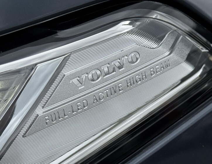Volvo XC90 SUV / Terénní 2,0 l 173 kw
