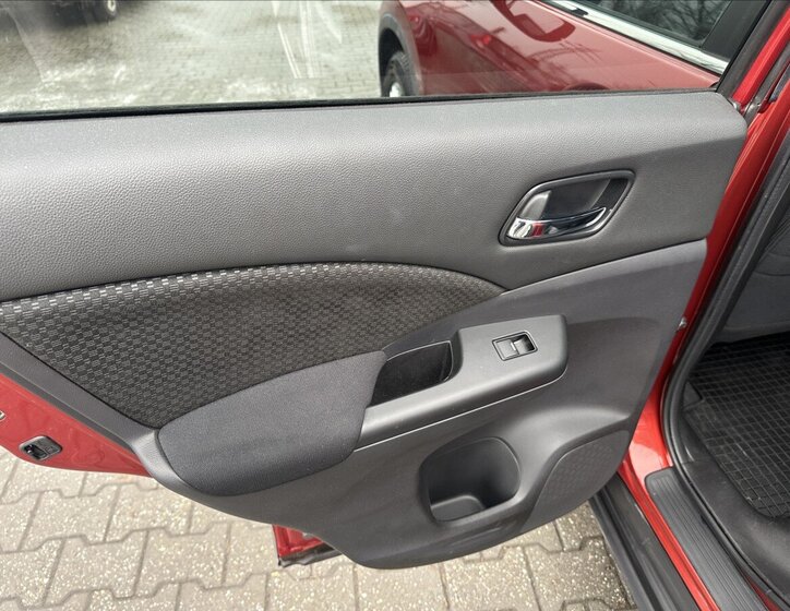 Honda CR-V SUV 2,0 l 114 kw