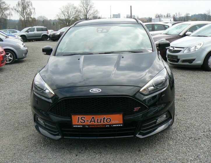 Ford Focus Kombi 2,0 l 184 kw