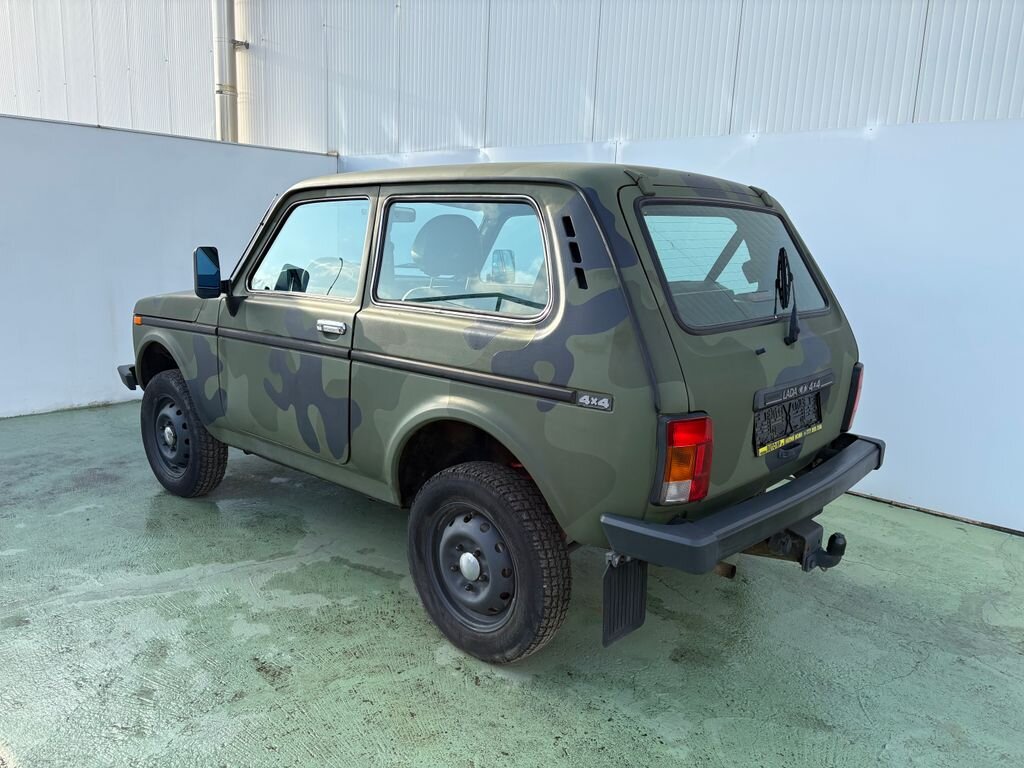 Lada Niva SUV / Terénní 1,7 l 60 kw