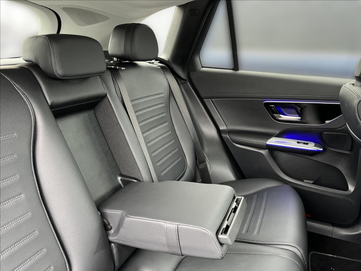 Mercedes-Benz GLC SUV 2,0 l 145 kw