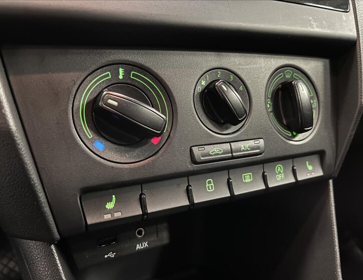 Škoda Rapid Liftback 1,2 l 66 kw