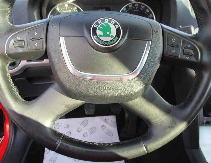 Škoda Octavia Sedan 1,4 l 90 kw