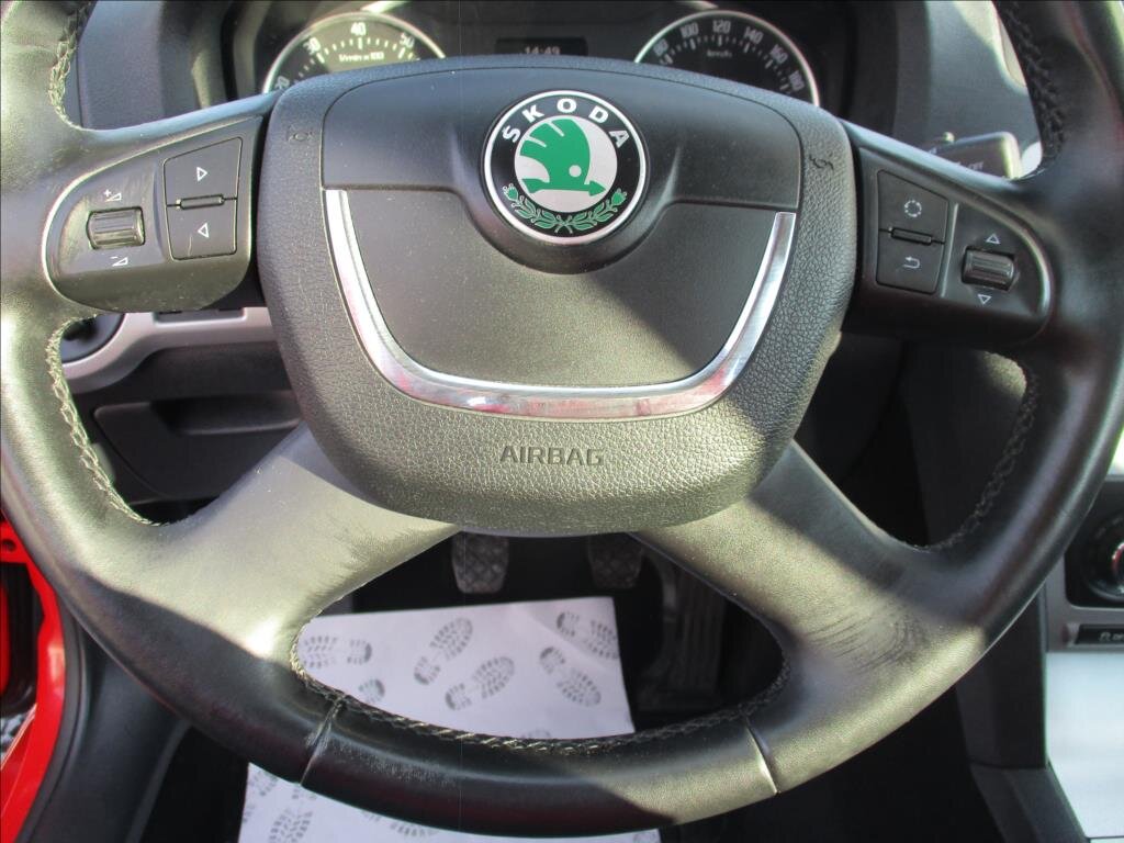 Škoda Octavia Sedan 1,4 l 90 kw