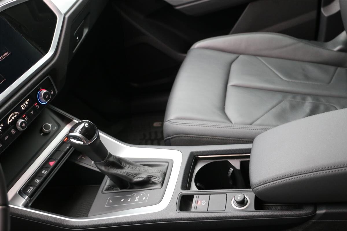 Audi Q3 SUV 2,0 l 140 kw