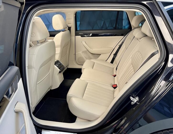 Škoda Superb Kombi 1,4 l 160 kw