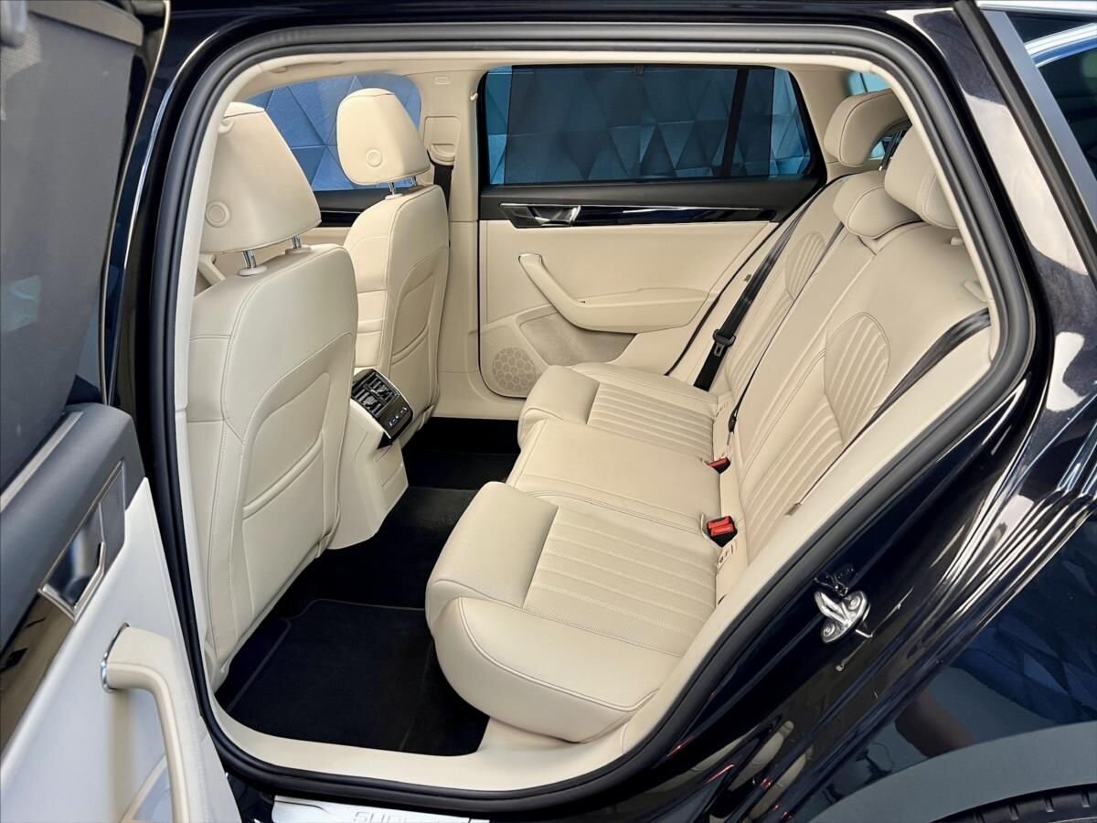 Škoda Superb Kombi 1,4 l 160 kw