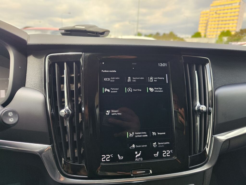 Volvo V90 Kombi 2,0 l 110 kw