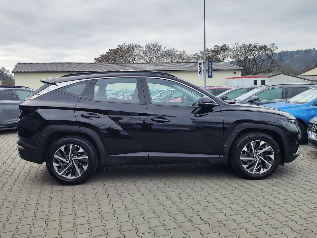 Hyundai Tucson SUV 1,6 l 110 kw