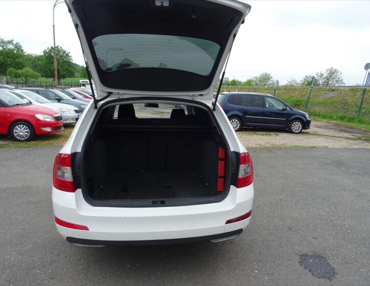 Škoda Octavia Kombi 1,2 l 77 kw