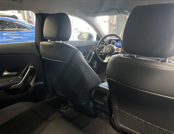 Mercedes-Benz CLA Kombi 1,3 l 120 kw