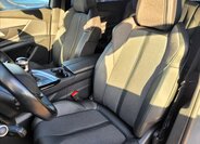 Peugeot 5008 SUV 1,5 l 96 kw