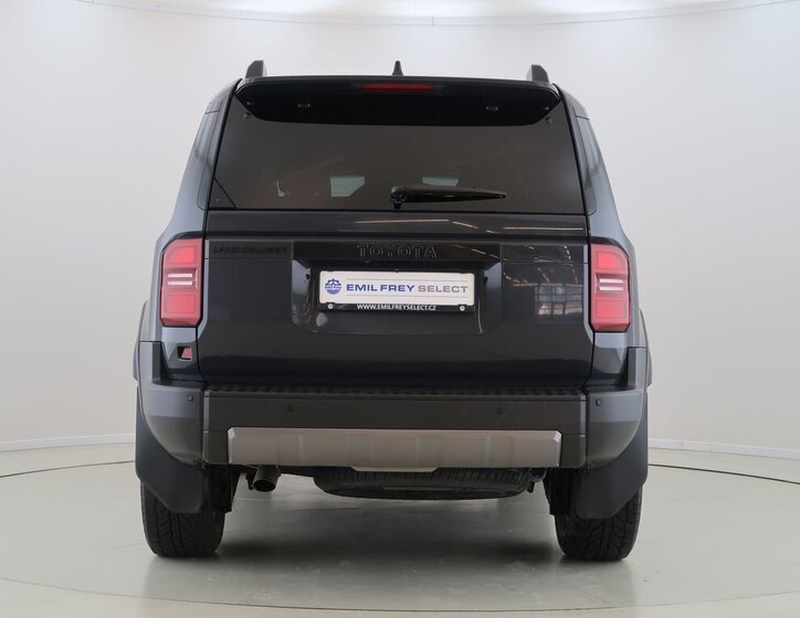 Toyota Land Cruiser SUV / Terénní 2,8 l 151 kw