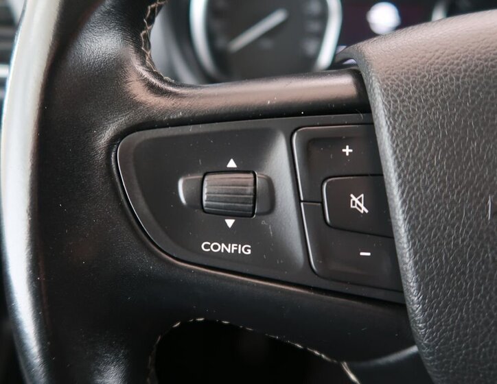 Opel Zafira MPV 1,5 l 88 kw