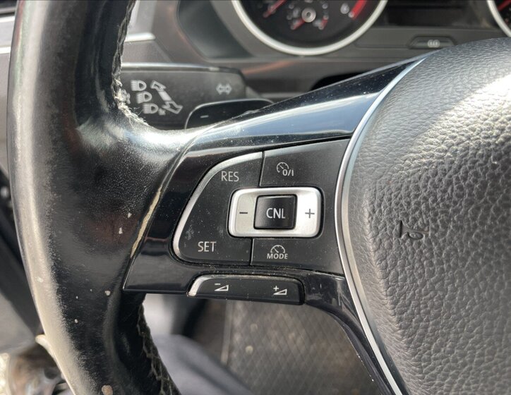 Volkswagen Tiguan SUV / Terénní 2,0 l 110 kw