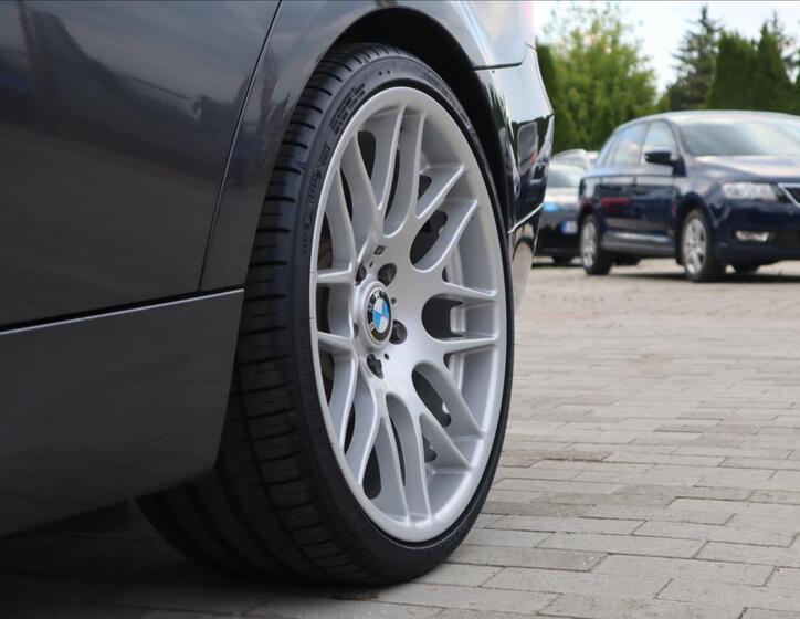 BMW Řada 3 26