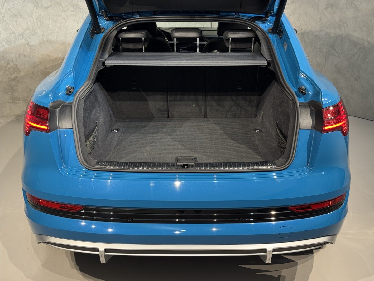 Audi e-tron SUV 0,0 300 kw