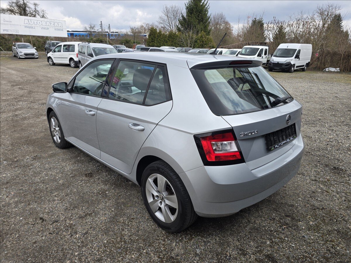 Škoda Fabia Hatchback 999,0 70 kw