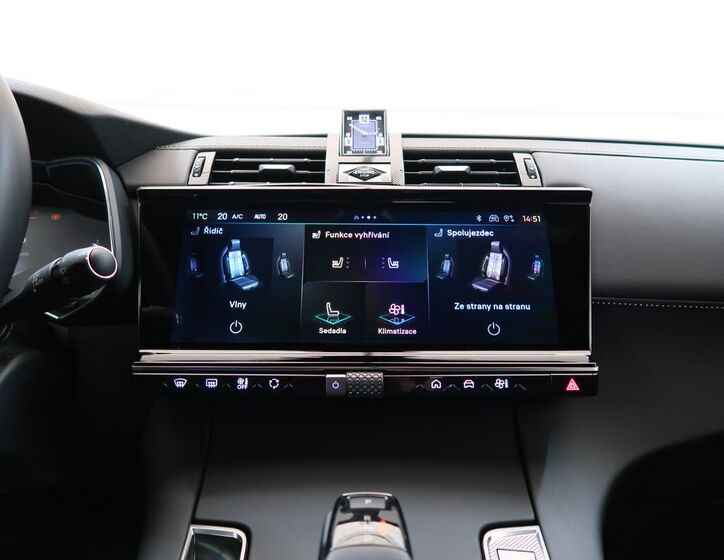 DS Automobiles DS7 Crossback 28