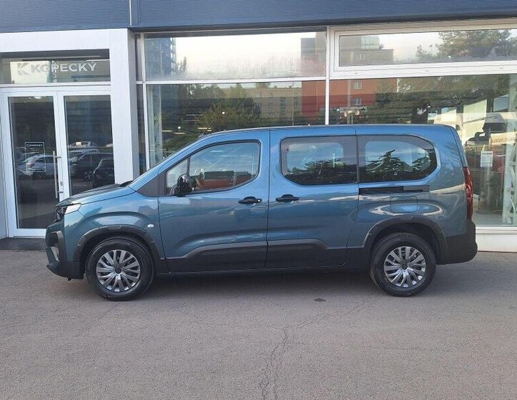 Peugeot Rifter MPV 1,5 l 96 kw