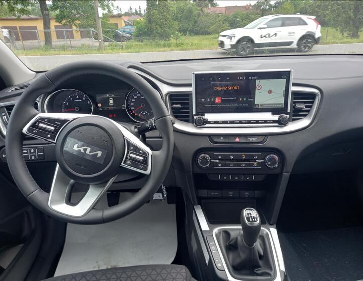 KIA Ceed 5