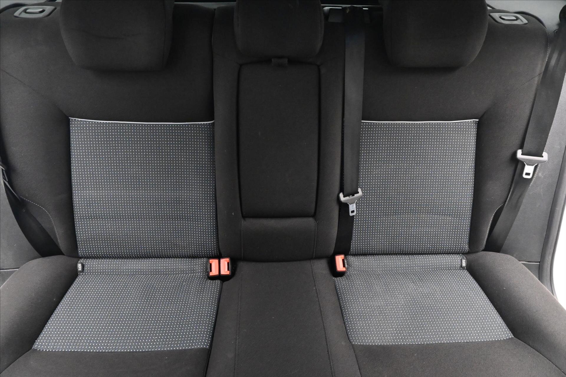 Ford Mondeo Kombi 2,0 l 103 kw