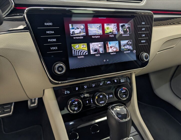 Škoda Superb Liftback 1,4 l 115 kw