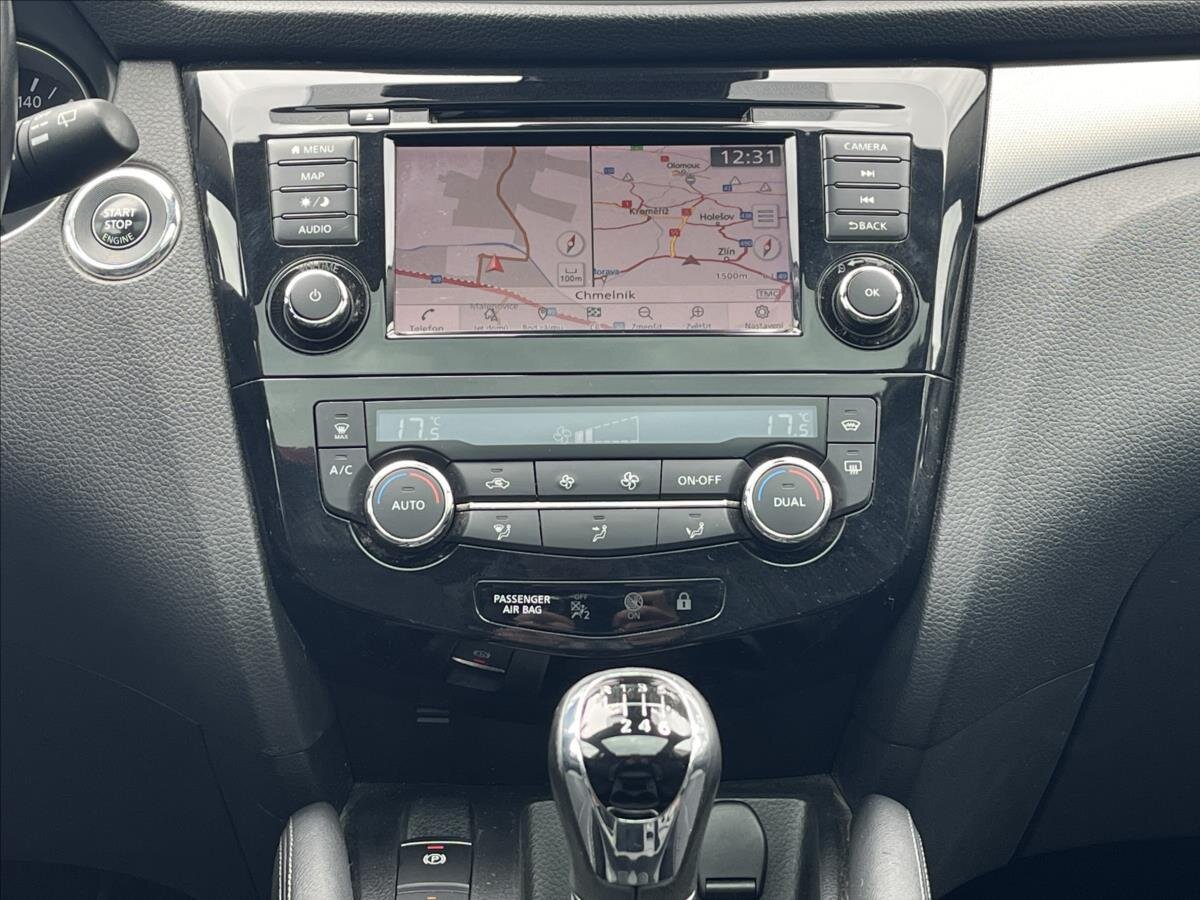 Nissan Qashqai SUV / Terénní 1,3 l 103 kw