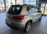 Volkswagen Tiguan 6