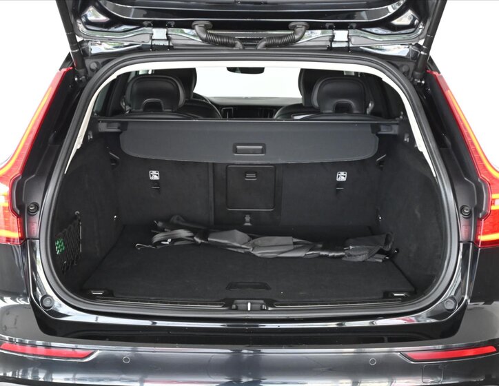 Volvo V60 Kombi 2,0 l 145 kw