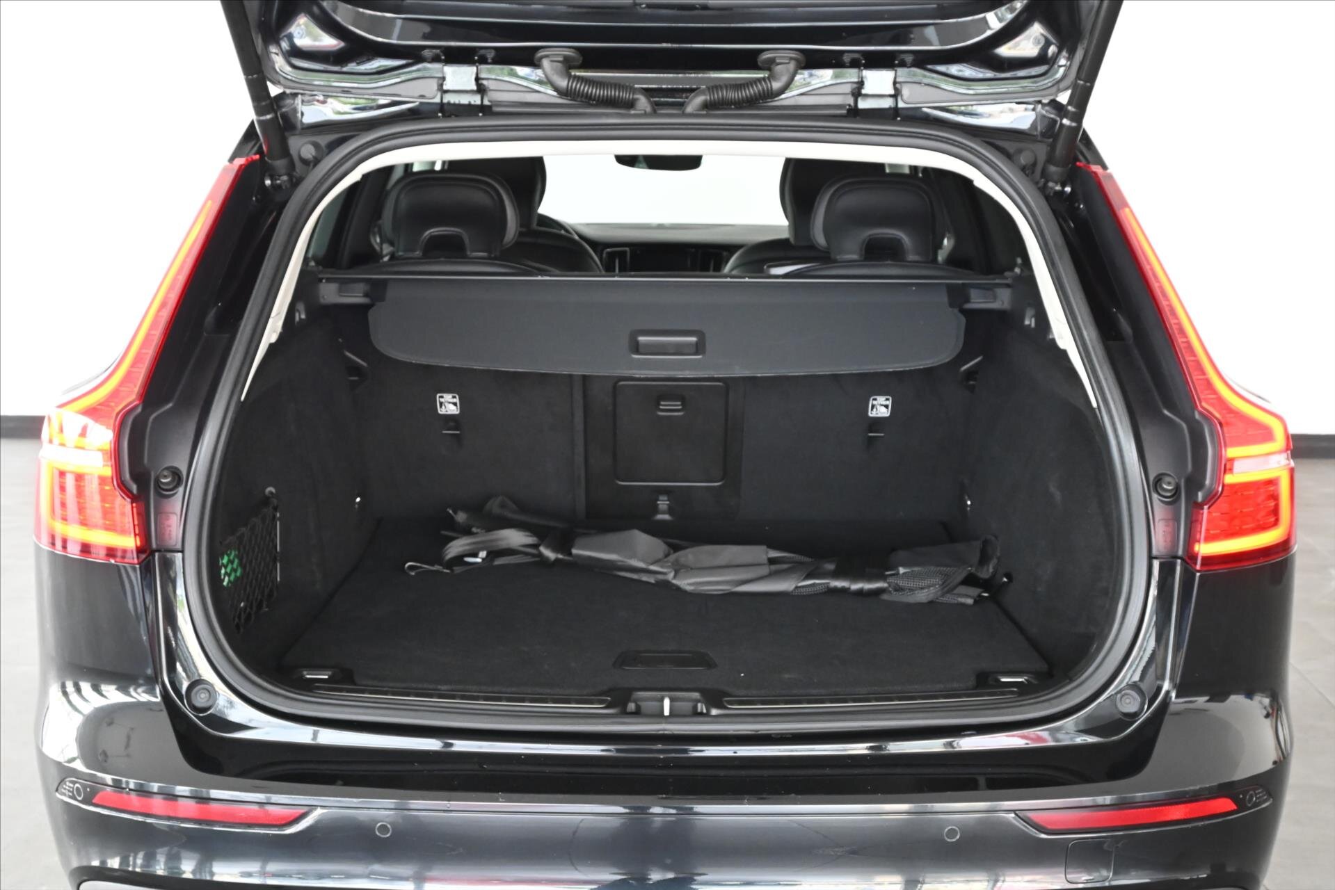 Volvo V60 Kombi 2,0 l 145 kw