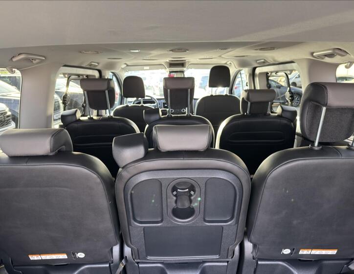 Ford Tourneo Custom 14