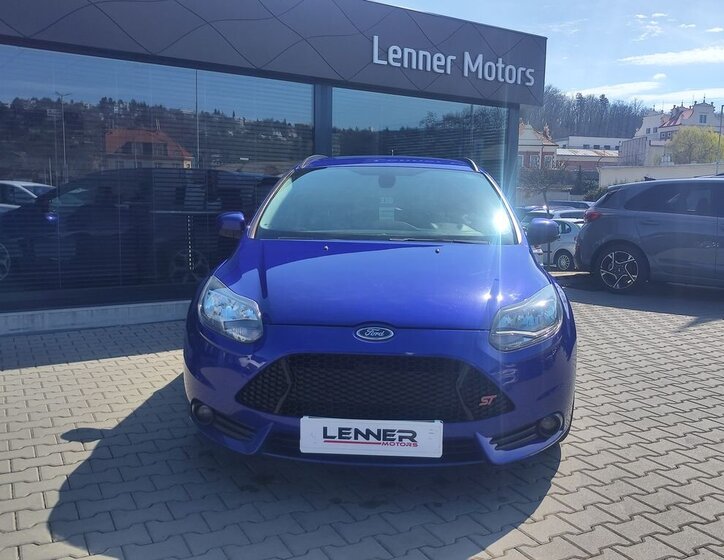 Ford Focus Kombi 2,0 l 218 kw