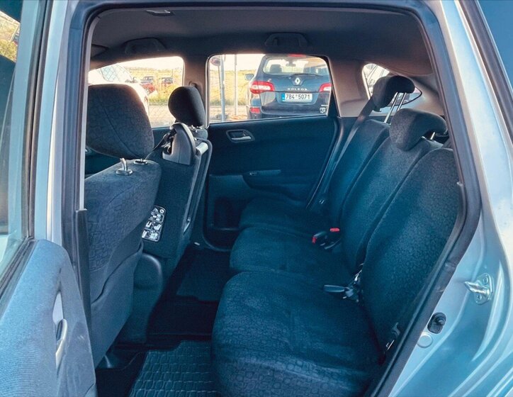 Honda FR-V MPV 2,2 l 103 kw