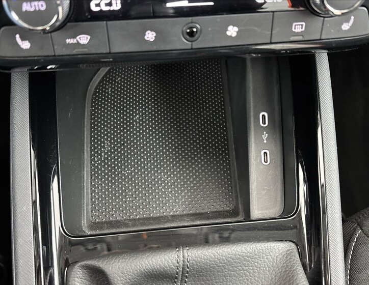 Škoda Scala Hatchback 999,0 85 kw