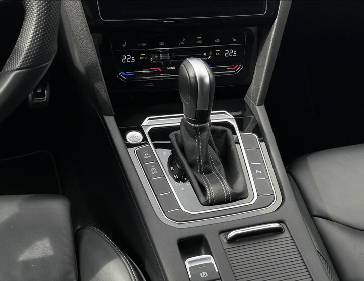 Volkswagen Arteon Hatchback 2,0 l 206 kw