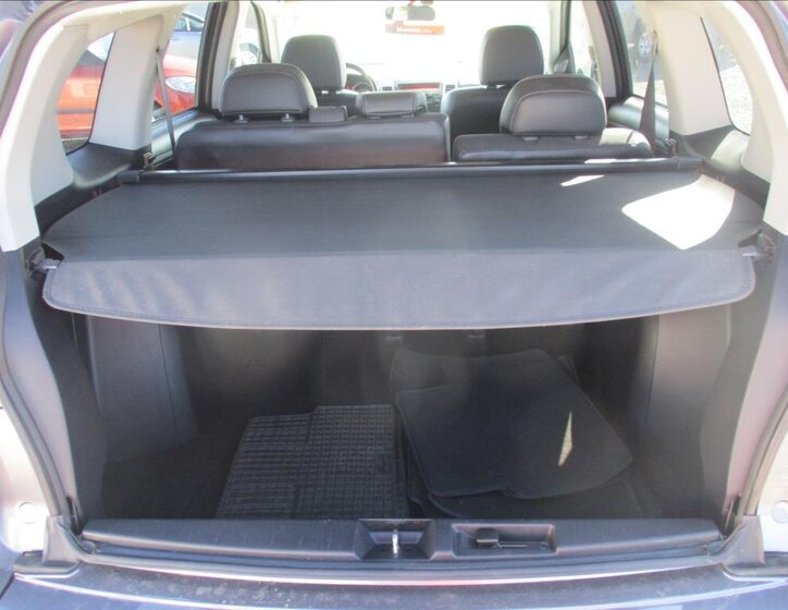 Mitsubishi Outlander SUV / Terénní 2,2 l 115 kw