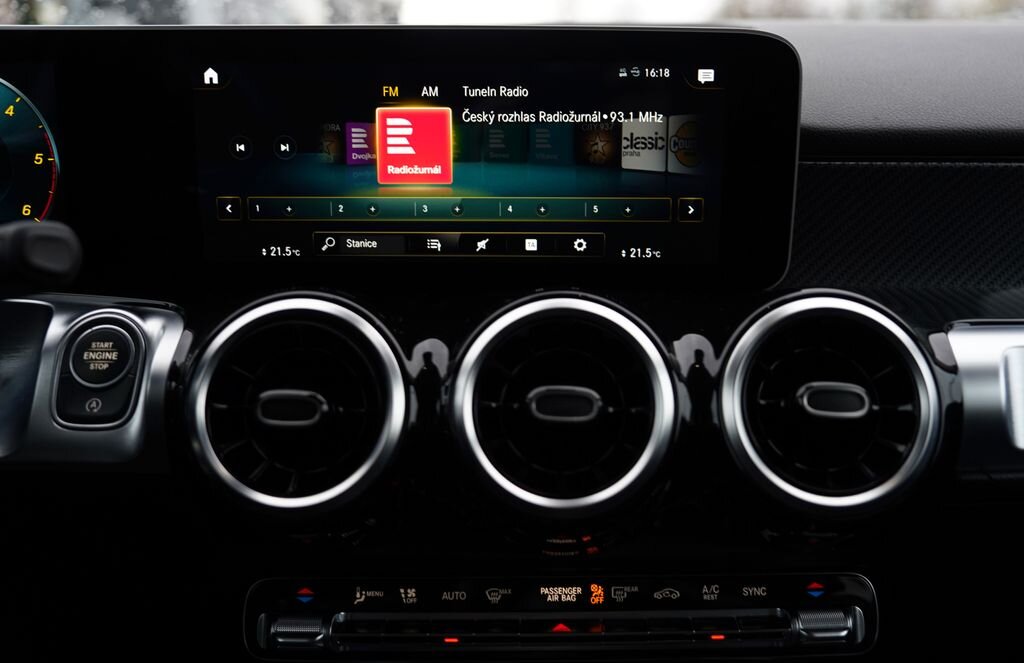 Mercedes-Benz GLB SUV / Terénní 2,0 l 110 kw