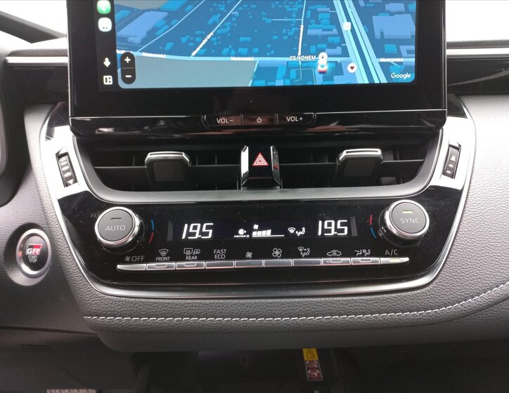 Toyota Corolla Kombi 2,0 l 98 kw