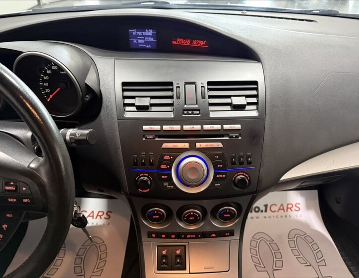 Mazda 3 Hatchback 1,6 l 77 kw