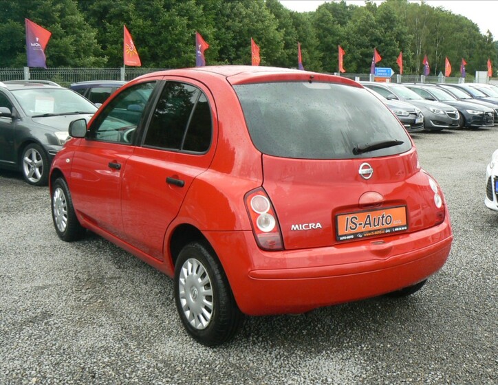 Nissan Micra 5