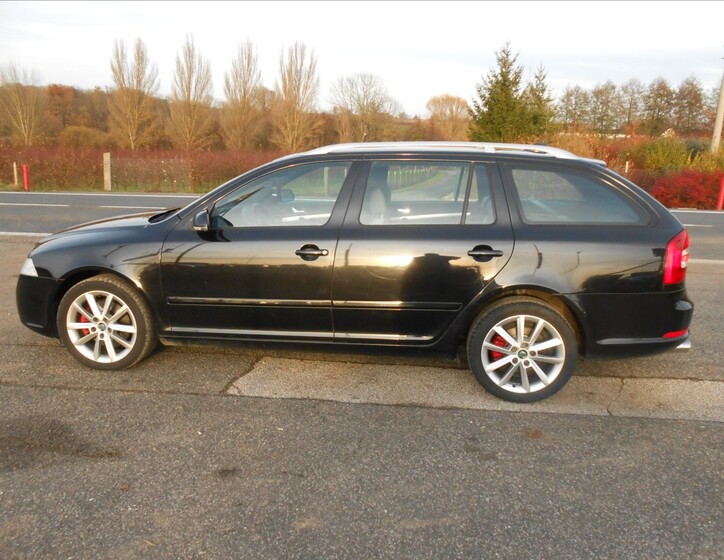 Škoda Octavia 10