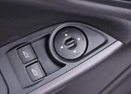 Ford Focus Kombi 999,0 92 kw